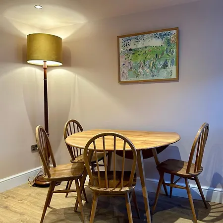 Piedaterrelakedistrict Appartement *